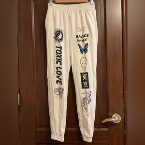Adika white sweatpants
